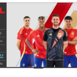 Pantalla de TV TCL de 75 pulgadas con cinco futbolistas. 4K HDR y logo de Google TV visibles.